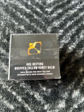 Age-Defying Whipped Tallow Honey Balm - Black & Gold
